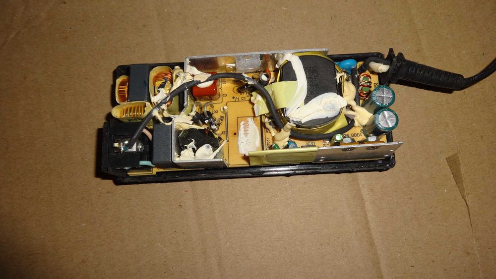 Блок питания для ноутбука  Delta ADP-90SB BB (19V 4.74A)