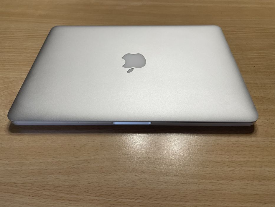 Macbook Pro 13” 2015 i5 8gb Ssd128gb GARANTIA