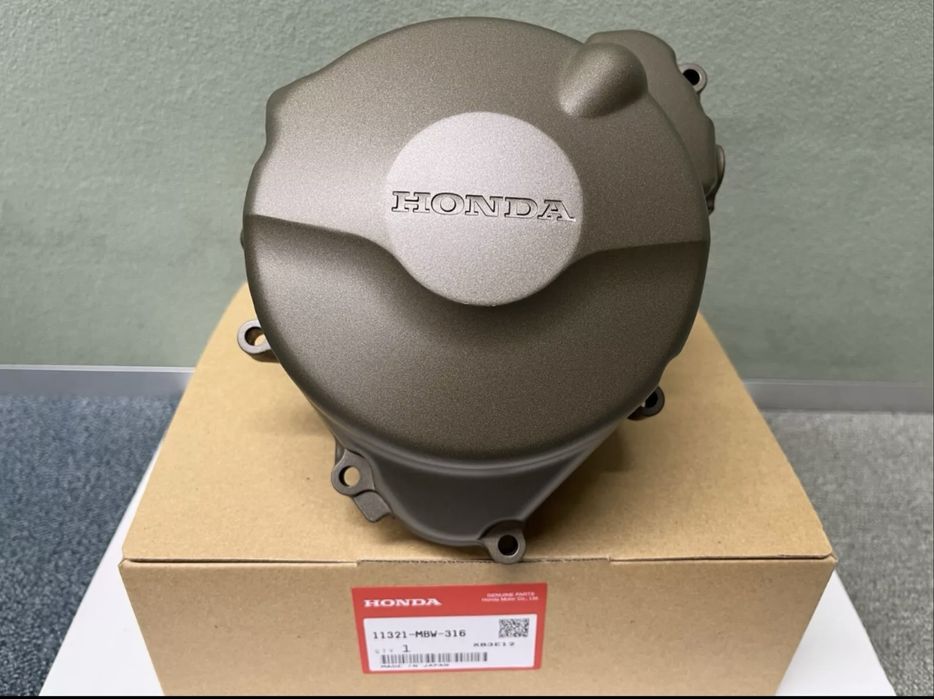 Кришка генератора honda cbr600 f4,f4i