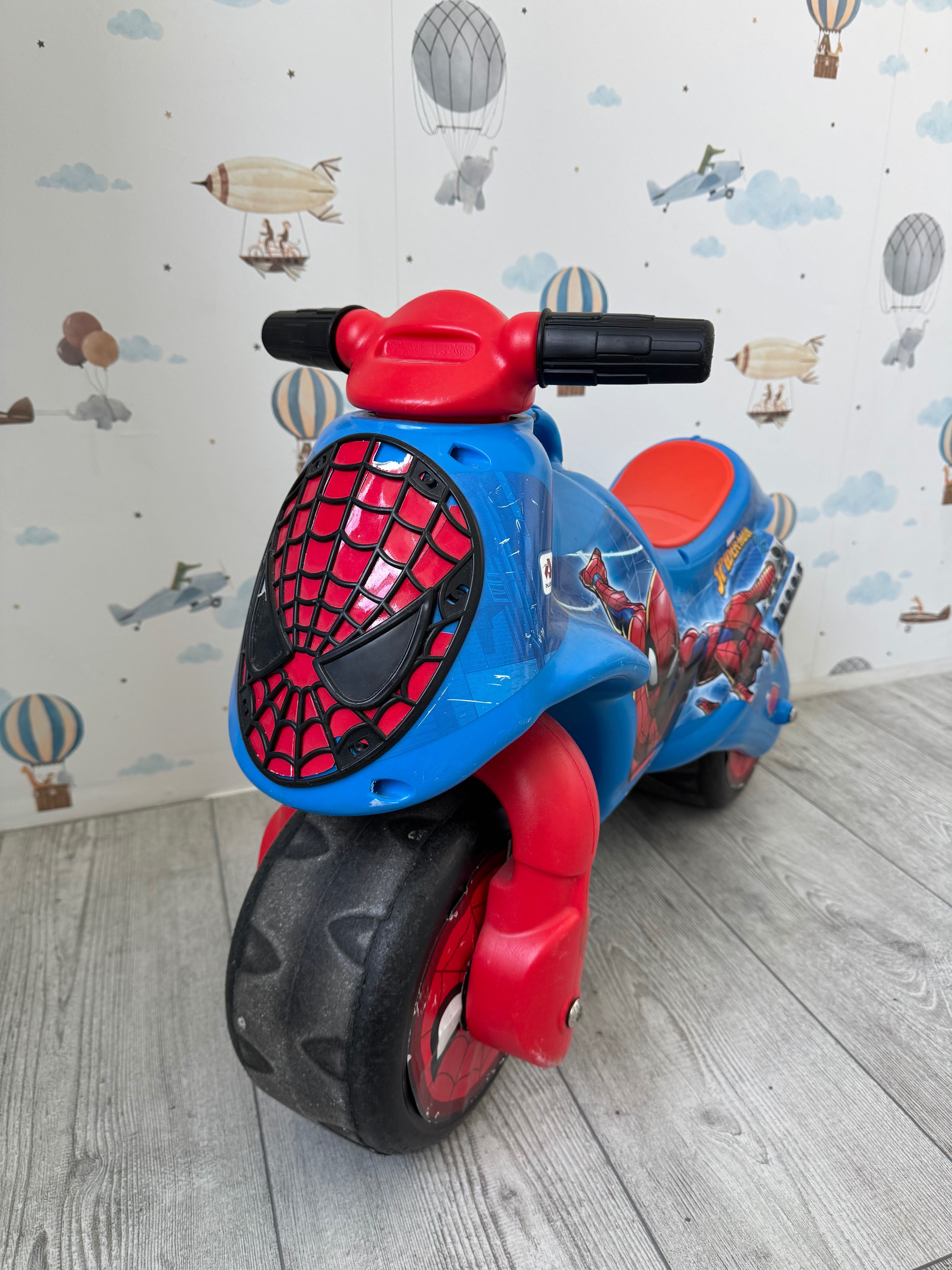 Велобіг INJUSA Spiderman