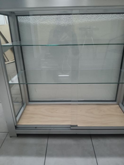 Vitrine em vidro