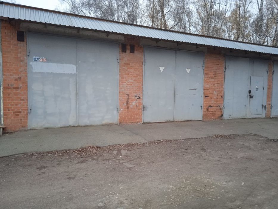 Продам гаражи под СТО