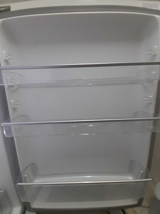 Frigorífico Ariston Hotpoint HA70BE 72X No Frost