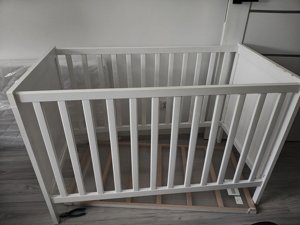 Łóżeczko używane Sundvik Ikea białe