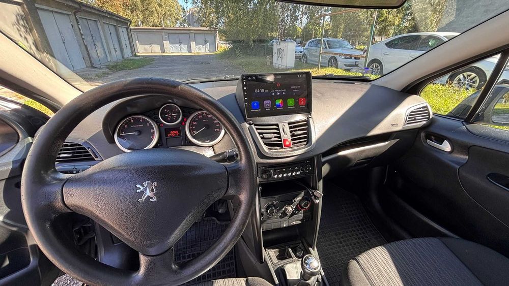 PEUGEOT 207, 2011 1.4 Benzyna