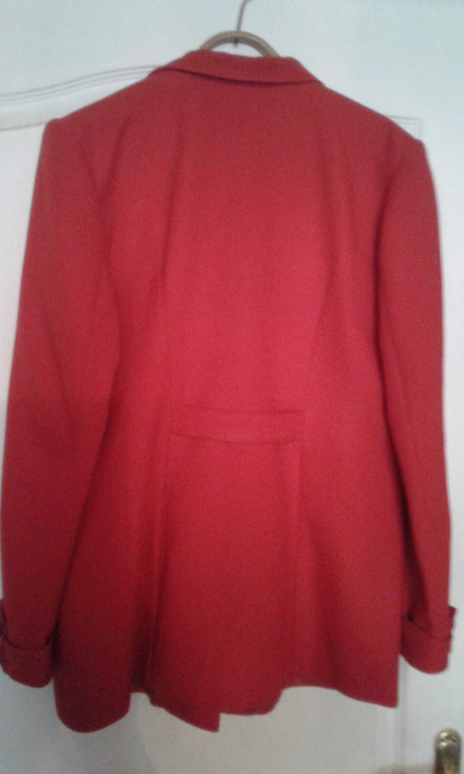 Пиджак красный,классика,разм.48-50