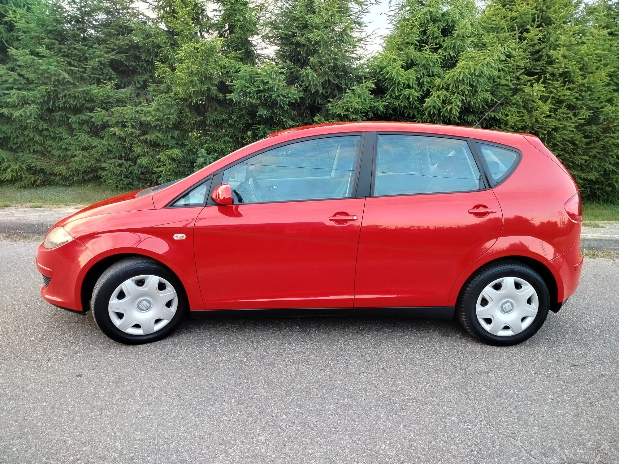 Seat Altea czerwony