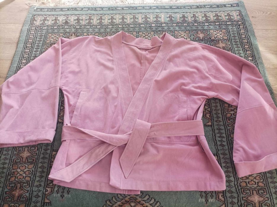 Różowa kurtka skórzana zamszowa damska M