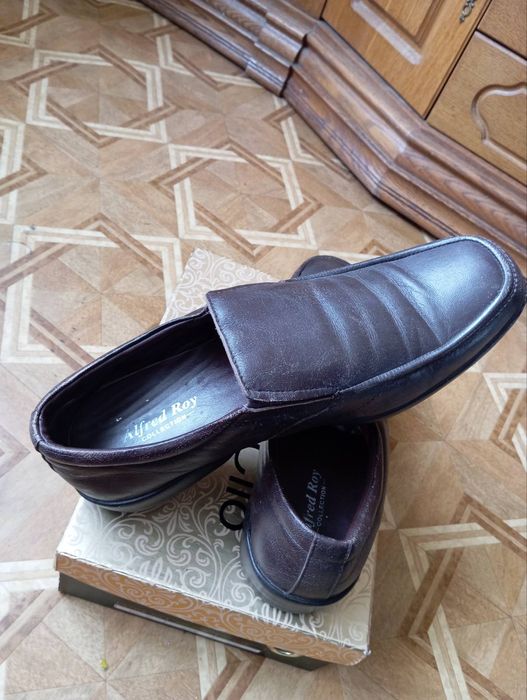100% шкіра. Лоферы,  Алфред Рой  (Англія)). Комфортні . Р.42.