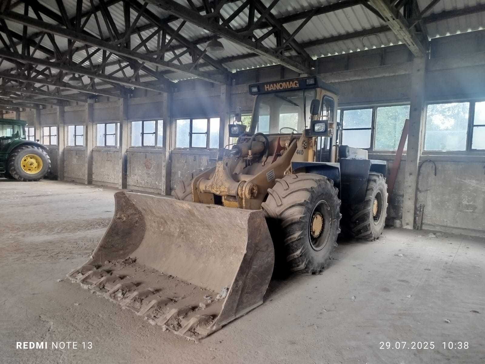 ladowarka  czolowa hanomag 44d