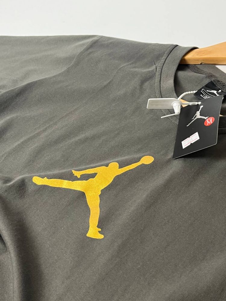 Jordan футболка чоловіча