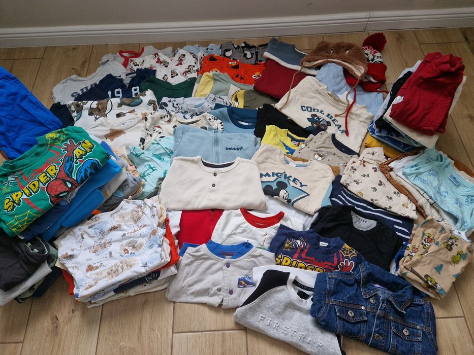 Karton ubranek dziecięcych,  rozmiar 80