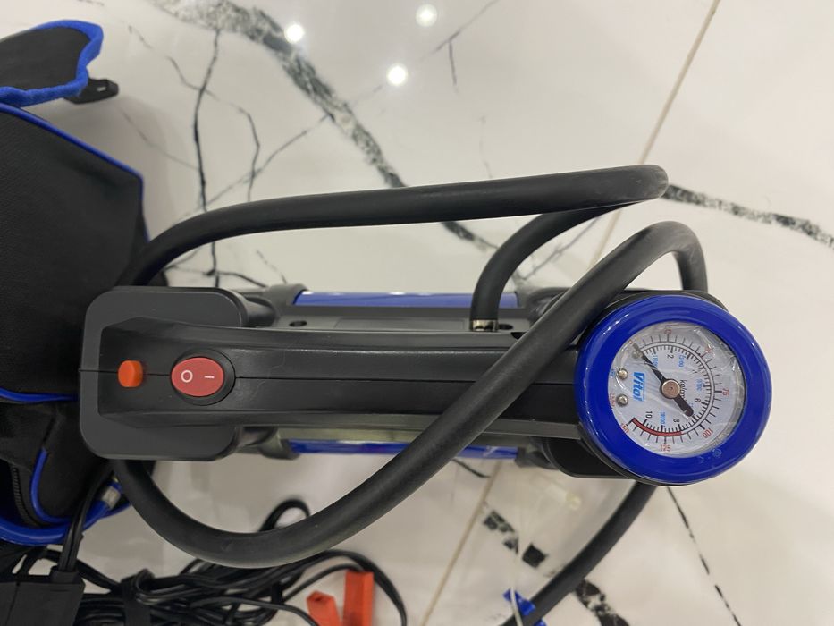 Компресор автомобільний Vitol V70 90л./хв. Клеми