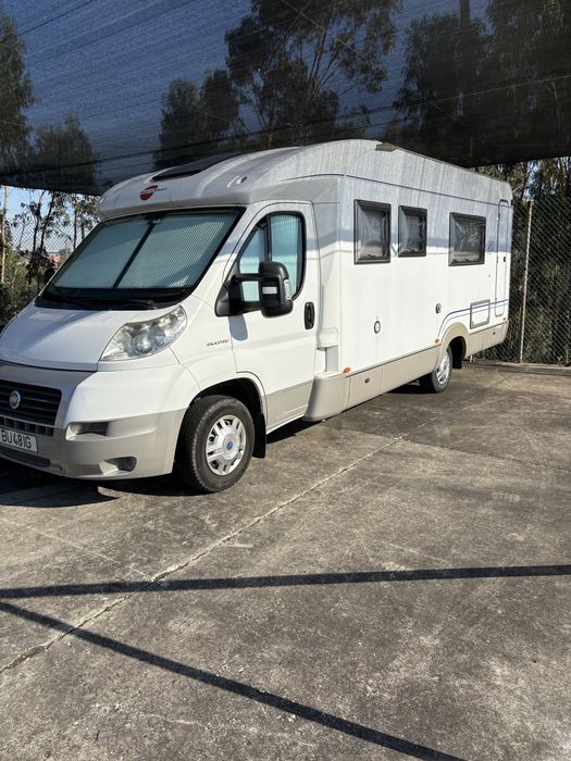 Autocaravana em muito bom estado