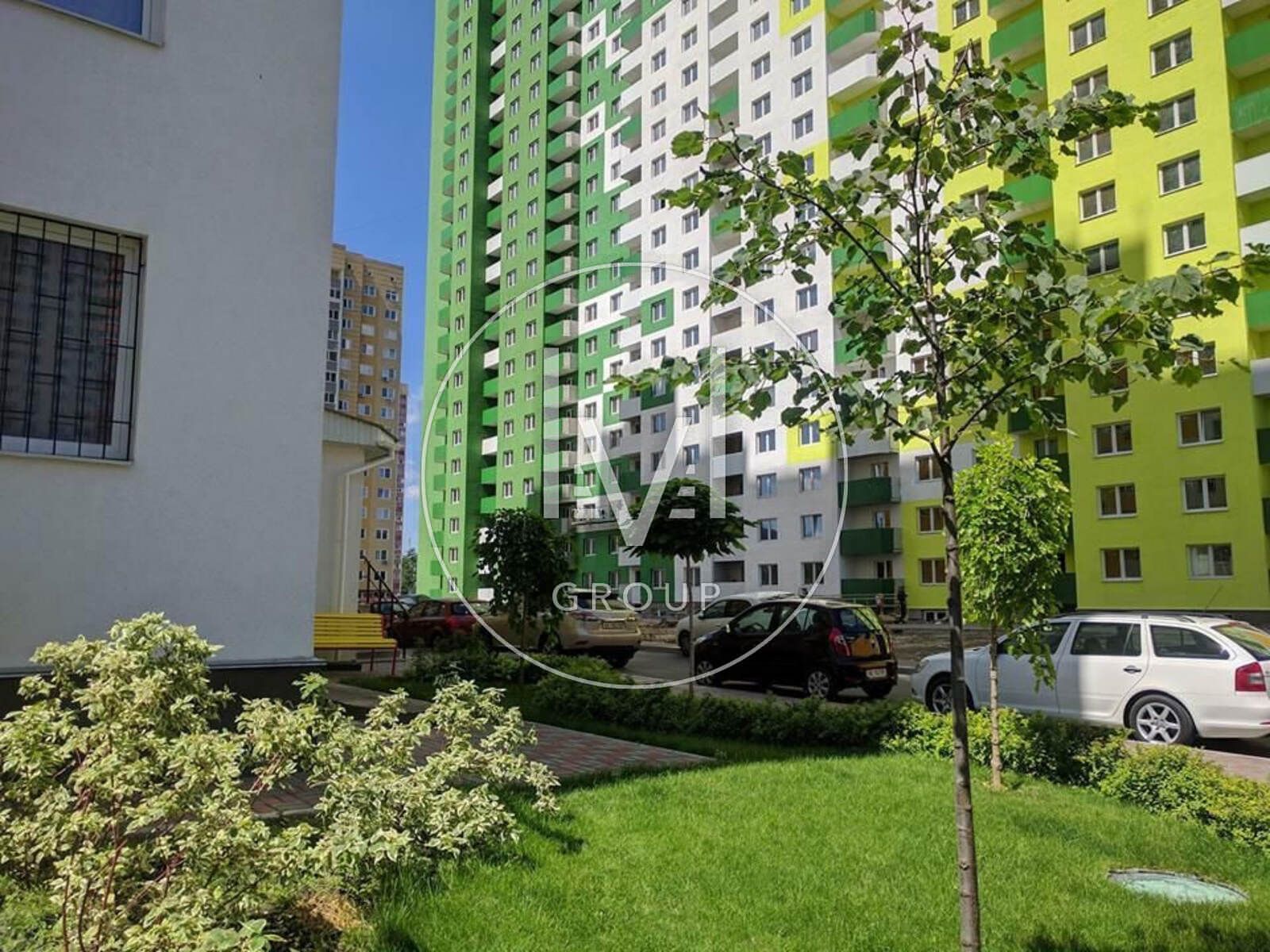 ТЕРМІНОВО продаж 4-кім Здановської(Ломоносова)34а, ЖК Амурський