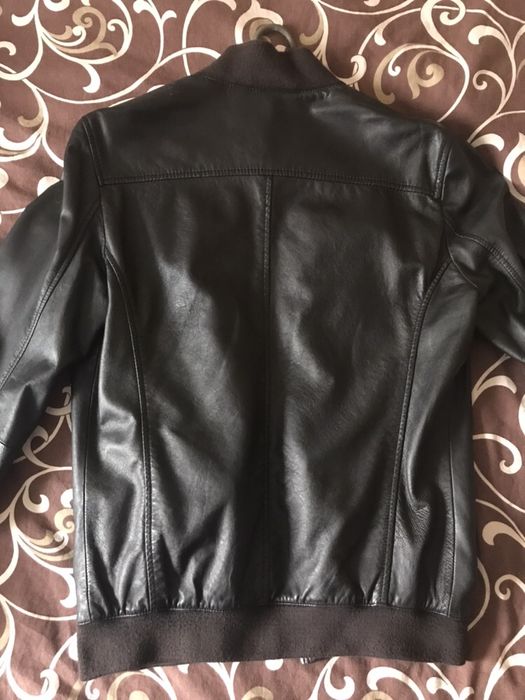 Кожаная куртка Zara S
