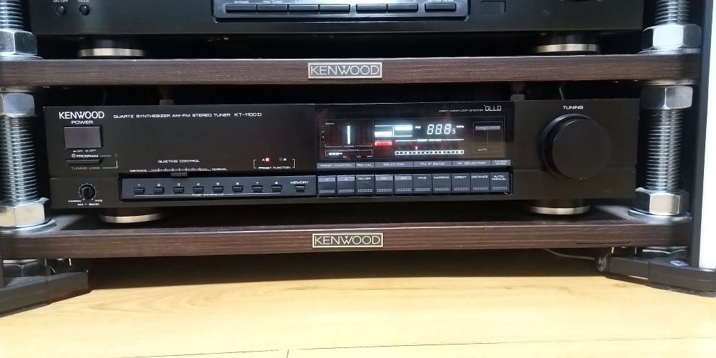 Tuner Kenwood KT-1100D