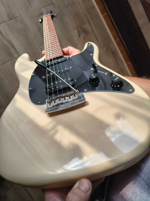 Sterling by Music Man CT50 HSS VC - stan igła