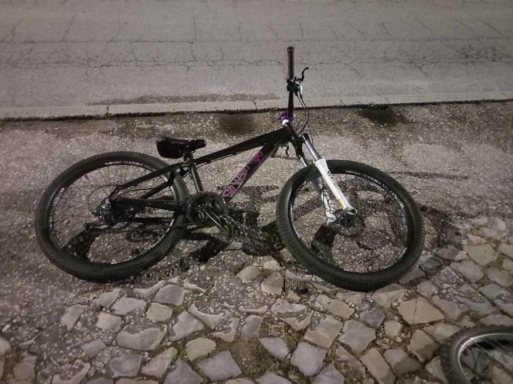Bicicleta como nova