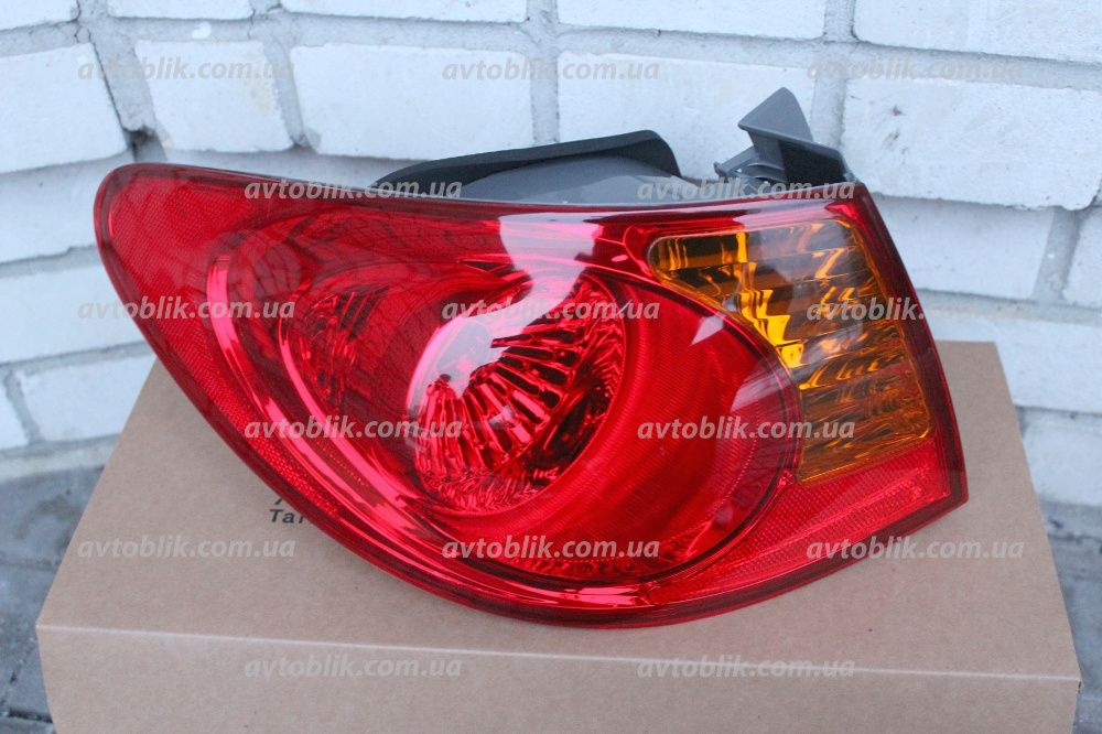 Задний фонарь Hyundai Elantra/Sonata/Accent/Getz/Matrix левый/правый