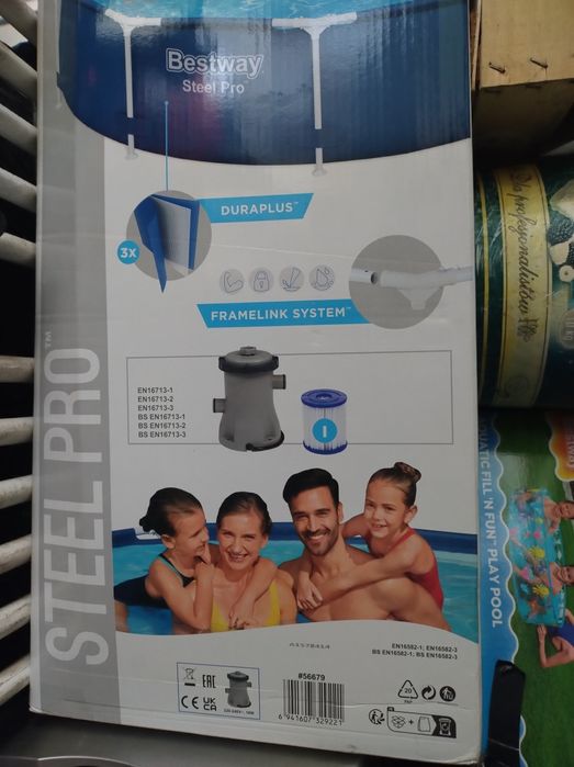 Basen nowy, nie rozpakowany