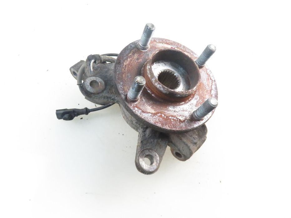 Zwrotnica Piasta Przednia Lewa Ford Fiesta Mk6 VI 1.4 Tdci