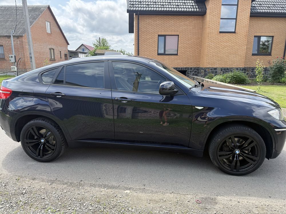 Продам авто BMW X6