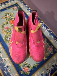 Buty pilkarskie Nike 35,5