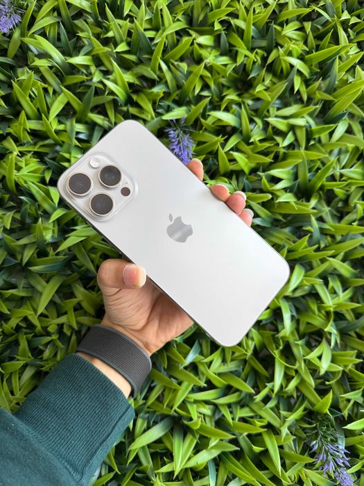Apple iPhone 16 Pro Max 256GB Natural Titânio - Loja Ovar