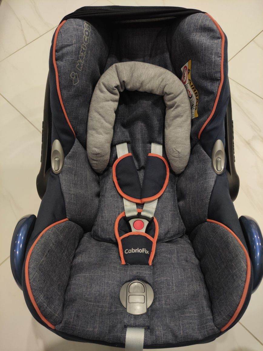 Maxi-Cosi CabrioFix