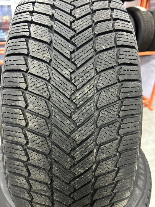 Michelin x-ice snow 275/45 R21 315/40 R21 Mercedes GLS , GLE