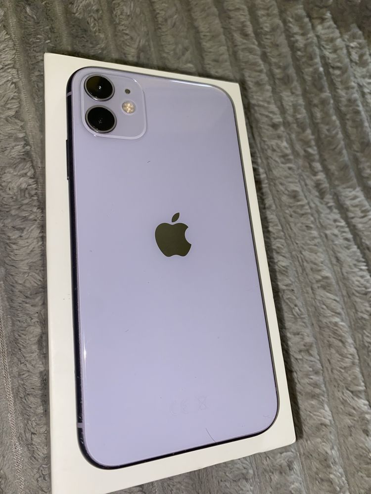 iPhone 11  256GB