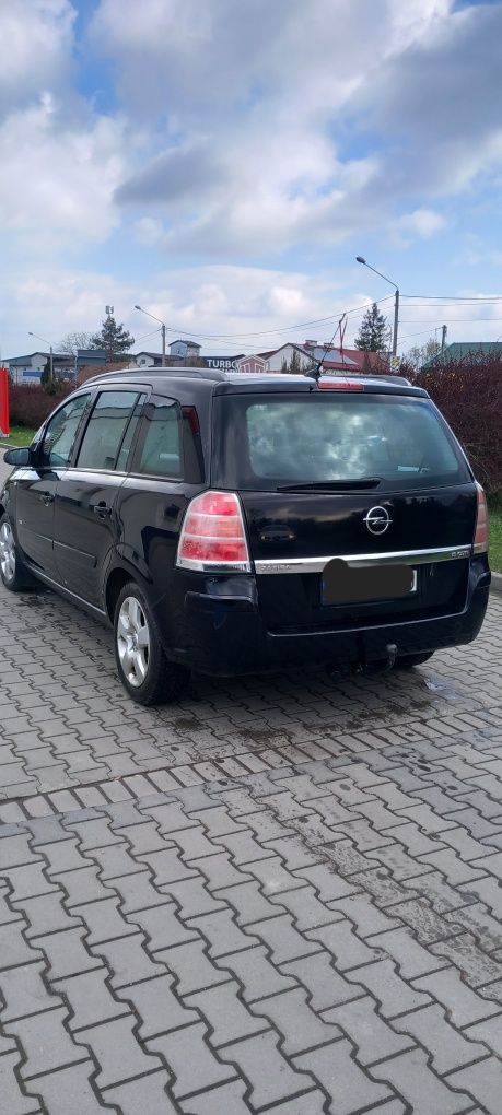 Sprzedam Opel Zafira B