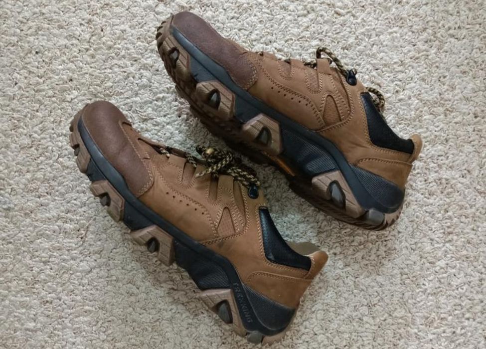 Трекінгові чоловічі кросівки