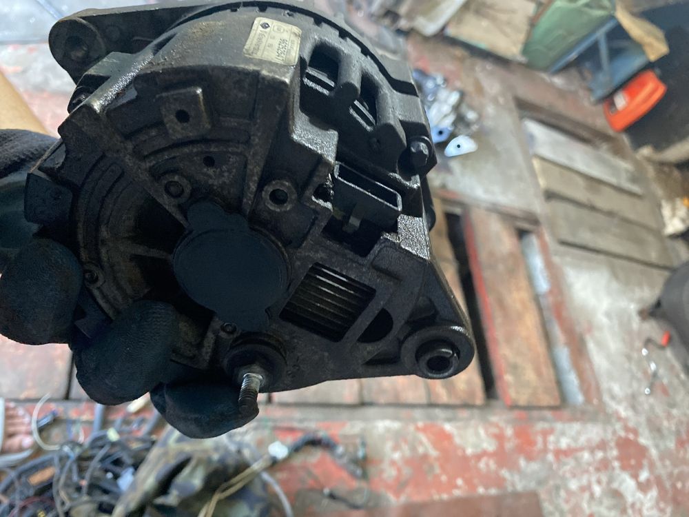 Генератор Daewoo Chevrolet Lanos Nexia Lacetti Nubira Aveo Kadett Sens