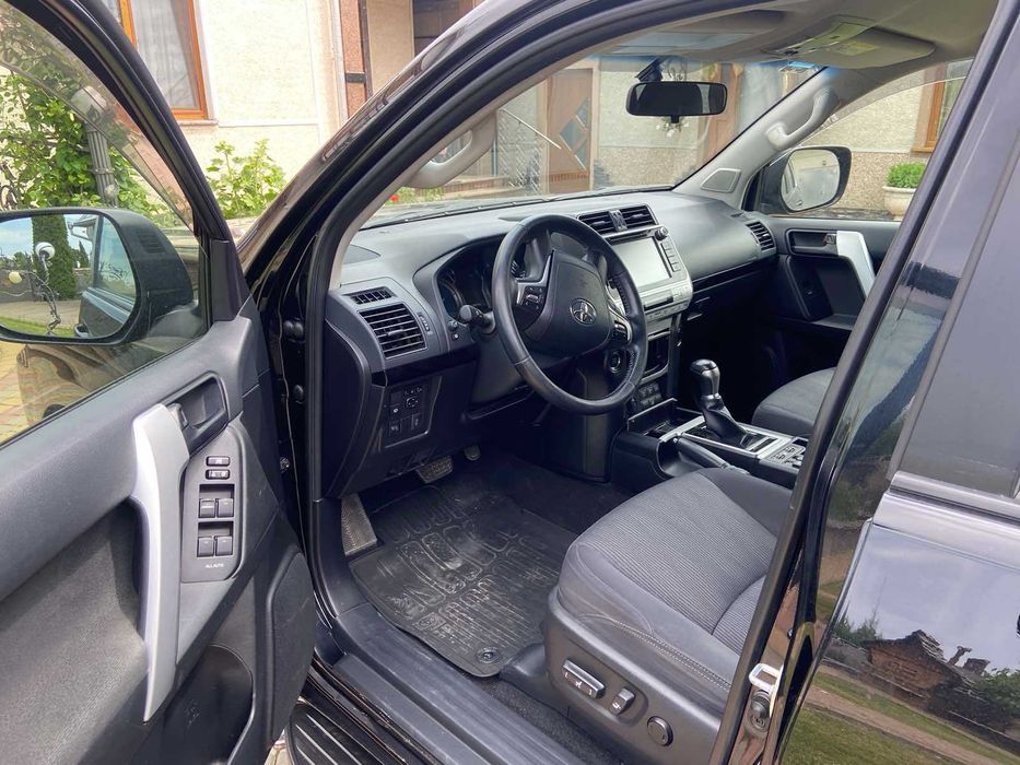 Toyota Land Cruiser Prado 150