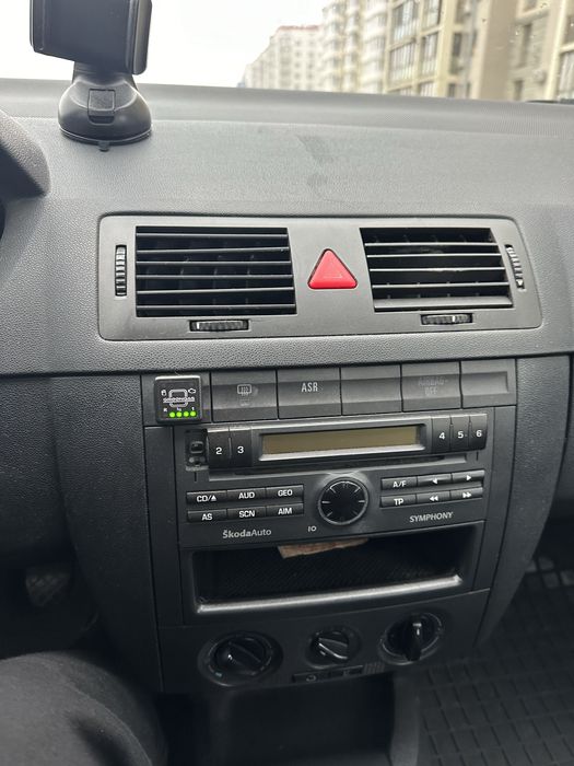 Skoda fabia  Двигун 1.4 МПІ Газ / бензин