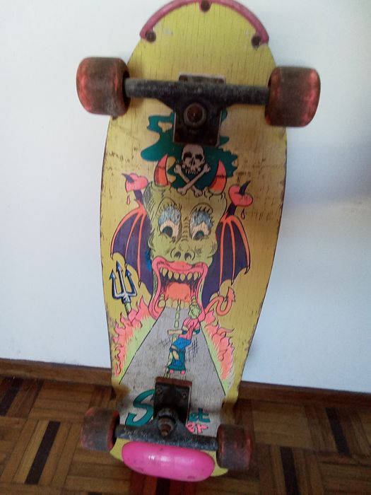 Só 90€ durante o dia de hoje - Vintage Skate Califórnia Pro 1986