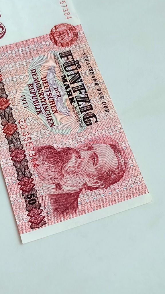 Banknot DDR nominał 50 marek stan UNC