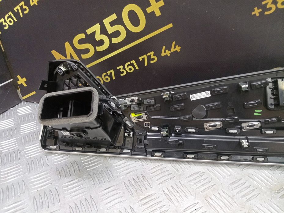 Дефлектор обдування салону центральний BMW X7 G07 БМВ Х7 Г07