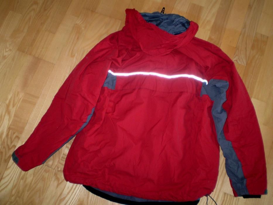 Kurtka NIKE z podpinką rozmiar L
