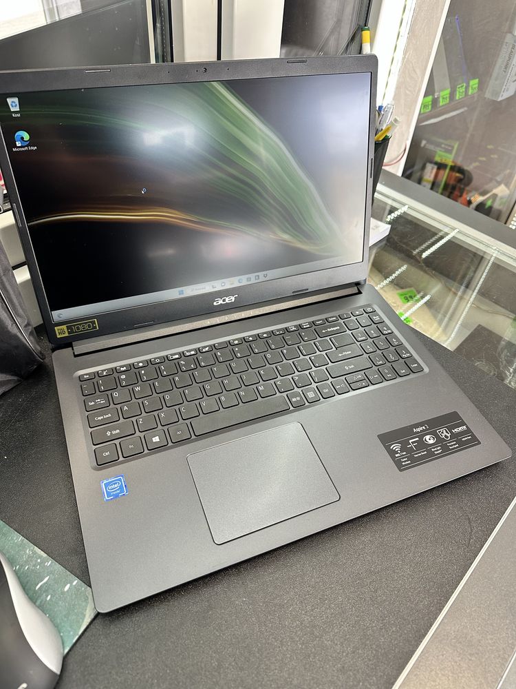 Laptop Acer Aspire 3, 128SSD, Celeron N4020, torba mysz