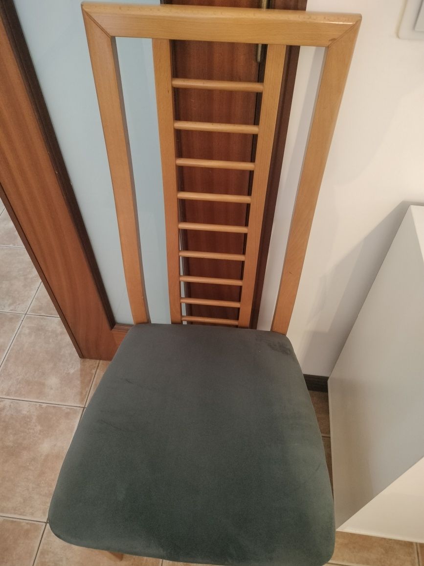 Mesa em cerejeira com 6 cadeiras