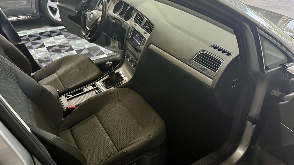 Vw Golf 1.6Tdi 110cv 6 velocidades de 2015