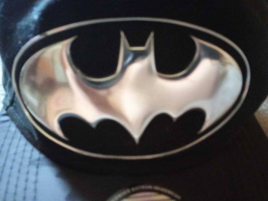 Кепка не ношена із літучою мишою