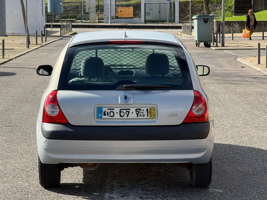 Renault Clio 1.5DCi 2003 Em Perfeitas Condicoes