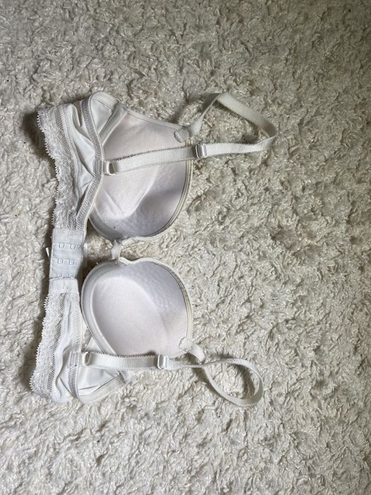 Бюсггалтер Calvin Klein 70a