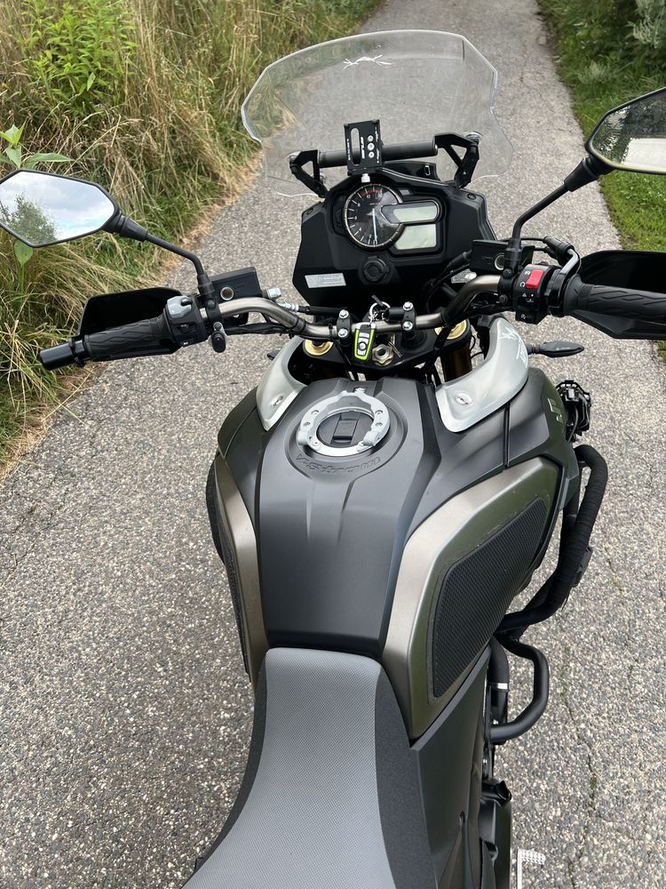 Suzuki dl 1000 vstrom przebieg 9300km