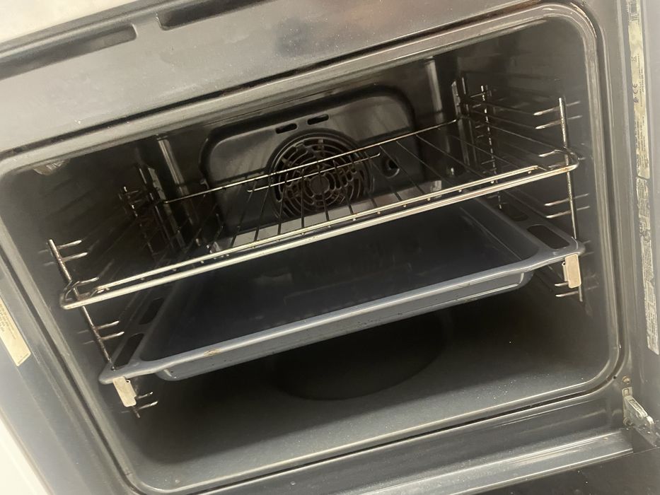 Forno HOTPOINT Encastrado