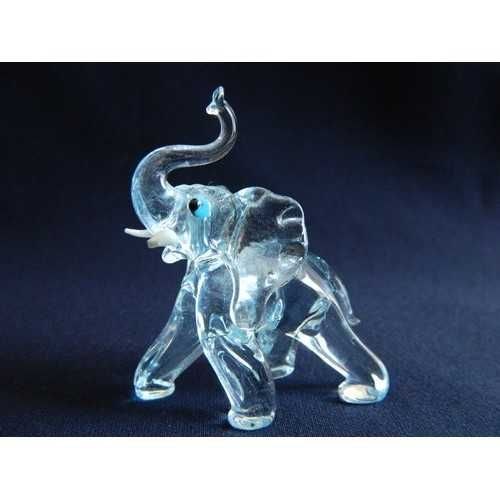 Статуэтка стеклянная миниатюра Слон прозрачный голубой